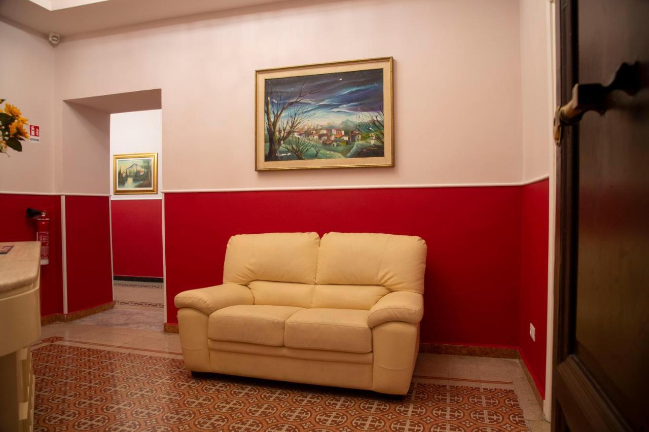 Domus Napoleone Hotell Rom Exteriör bild