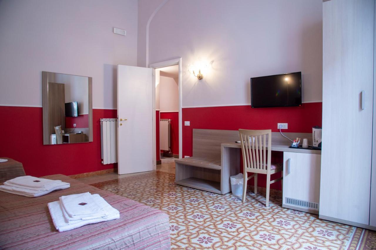 Domus Napoleone Hotell Rom Exteriör bild