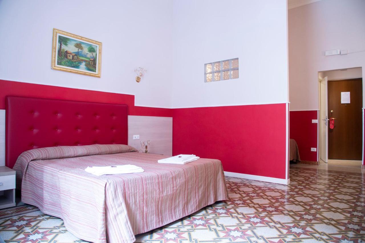 Domus Napoleone Hotell Rom Exteriör bild