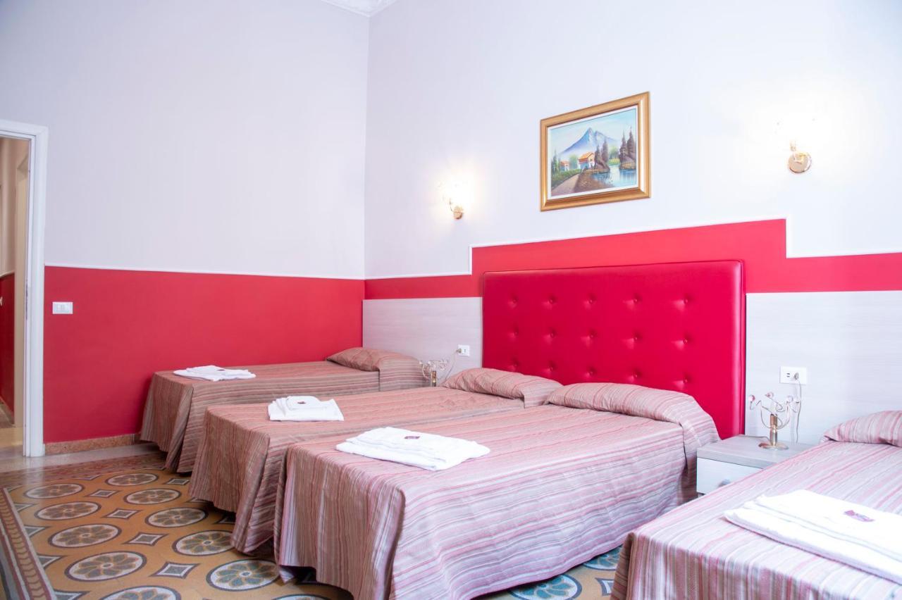 Domus Napoleone Hotell Rom Exteriör bild