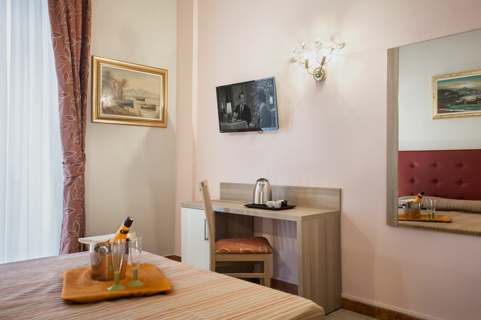 Domus Napoleone Hotell Rom Exteriör bild