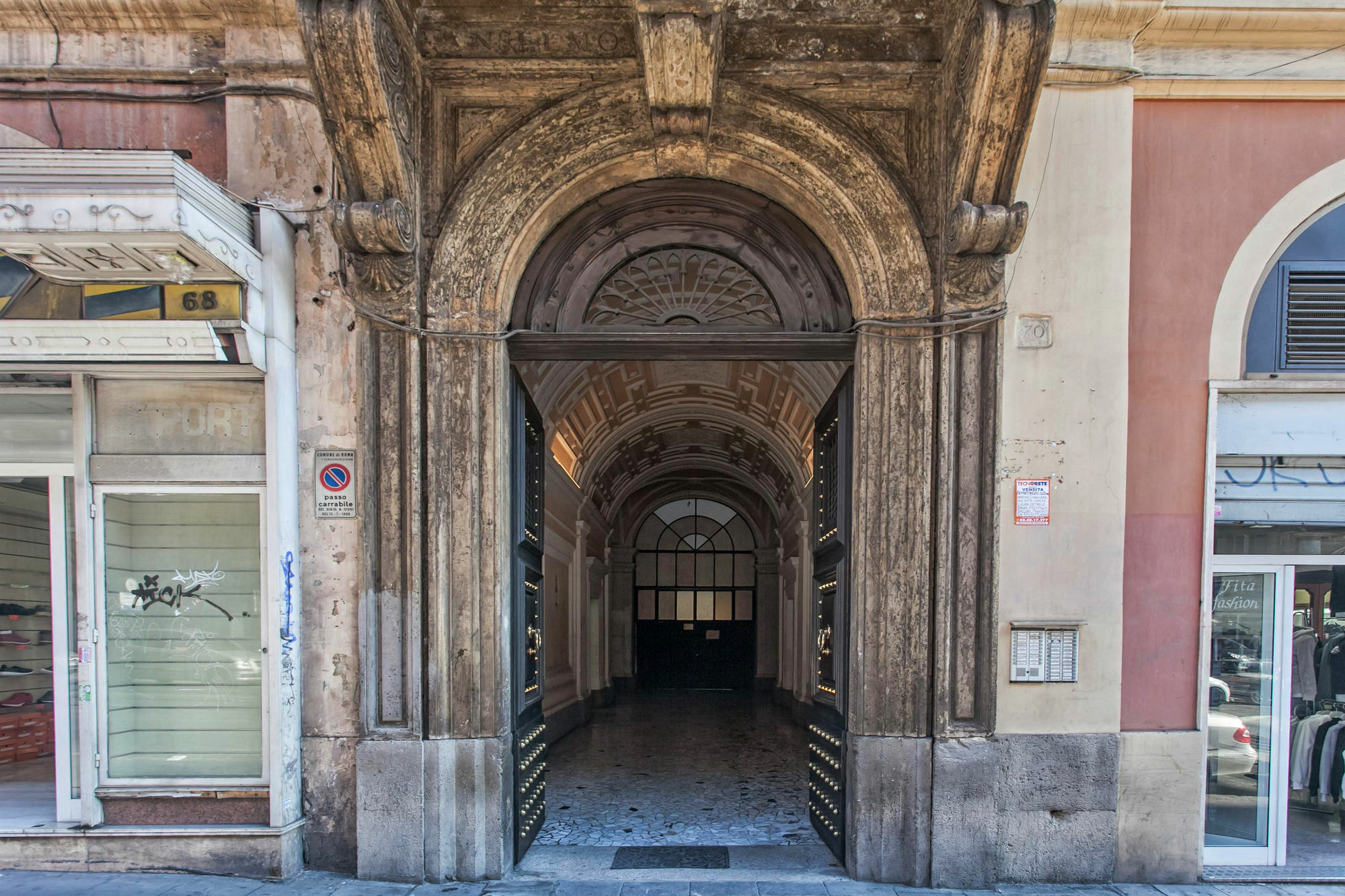 Domus Napoleone Hotell Rom Exteriör bild