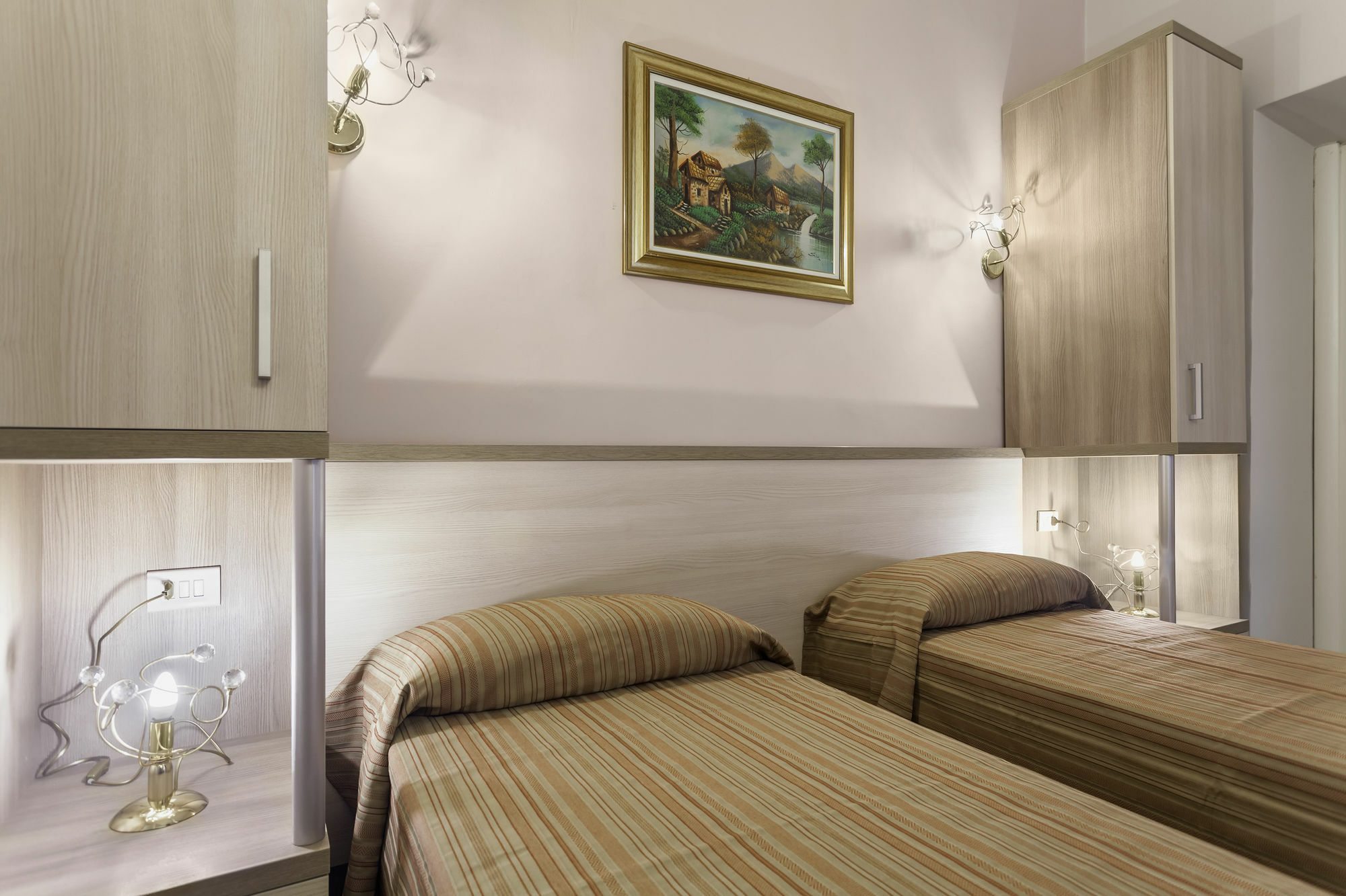 Domus Napoleone Hotell Rom Exteriör bild
